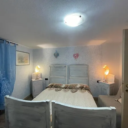 Apartment La Casa Di Pucci Nel Borgo Affrescato Di Parlasco *