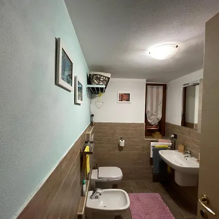 La Casa Di Pucci Nel Borgo Affrescato Di Parlasco Apartment Cortenova