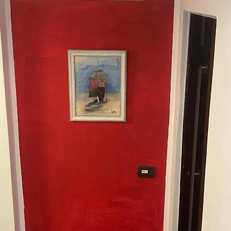 La Casa Di Pucci Nel Borgo Affrescato Di Parlasco *