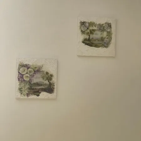 La Casa Di Pucci Nel Borgo Affrescato Di Parlasco